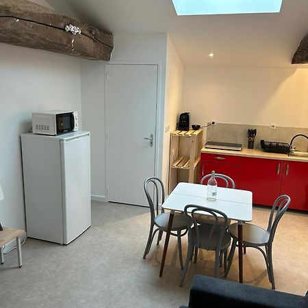 Le Clos Zelie Pouilly-le-Monial Bagian luar foto